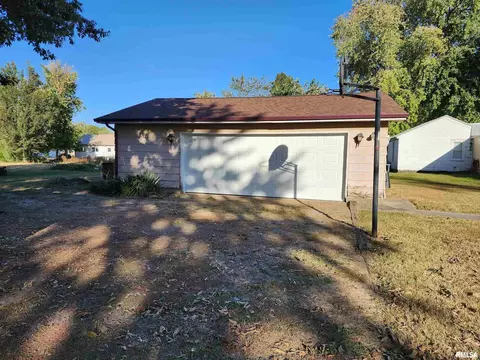 1011 Kirkpatrick St, Benton, IL 62812 photo 19