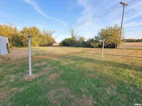 3058 Blue Mound Rd, Flora, IL 62839 photo 67