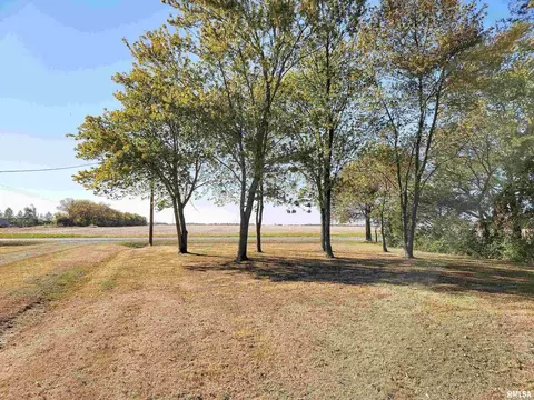 3058 Blue Mound Rd, Flora, IL 62839 photo 62