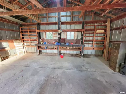 3058 Blue Mound Rd, Flora, IL 62839 photo 53