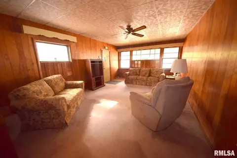 616 S 25th St, Herrin, IL 62948 photo 22