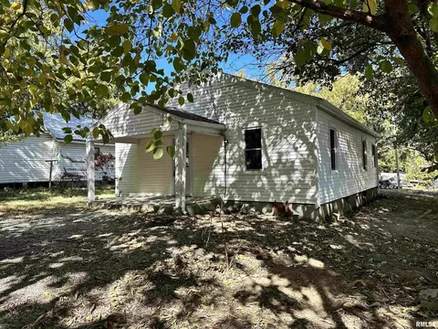 322 E Lewis St, Anna, IL 62906 photo 6