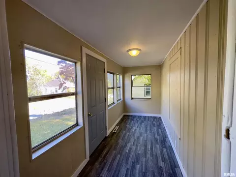 322 E Lewis St, Anna, IL 62906 photo 13