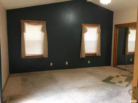 123 E Last St, Mount Vernon, IL 62864 photo 39
