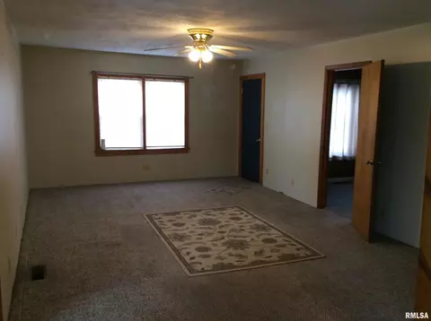 123 E Last St, Mount Vernon, IL 62864 photo 23