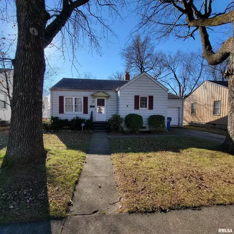 2703 Mannen St, Mount Vernon, IL 62864 photo 3