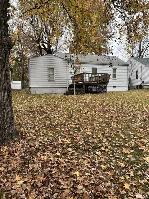 2703 Mannen St, Mount Vernon, IL 62864 photo 6