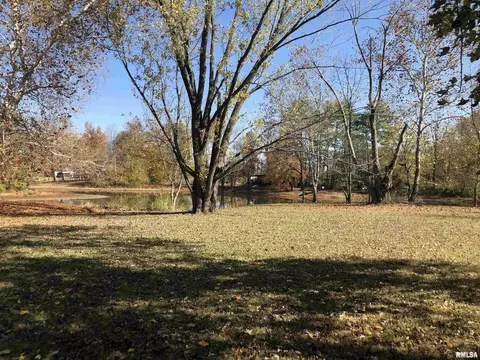 415 Fairview Dr, Carmi, IL 62821 photo 28