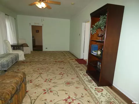 501 W Sylvester St, Christopher, IL 62822 photo 20