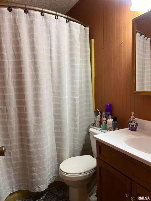 1307 Eads St, Benton, IL 62812 photo 15