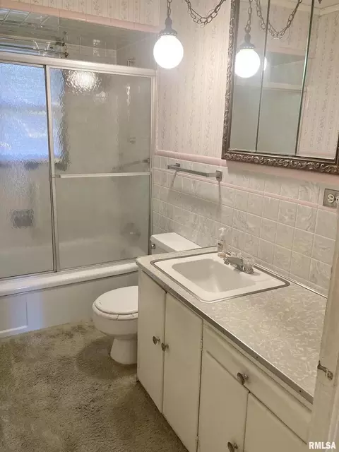 1007 S Carbon St, Marion, IL 62959 photo 7