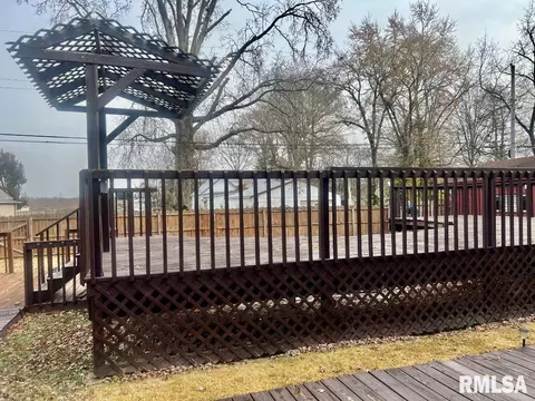 131 Breese St, Centralia, IL 62801 photo 24