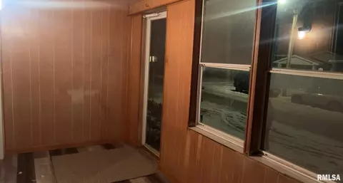 213 N Emma St, Christopher, IL 62822 photo 27
