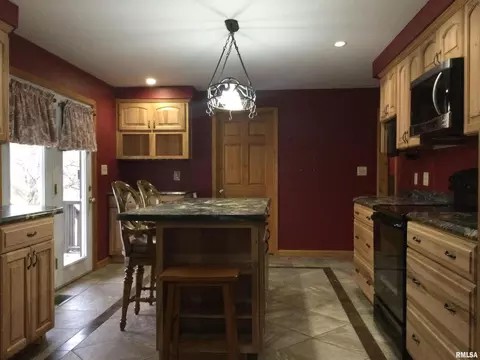 600 N Main St, Anna, IL 62906 photo 11