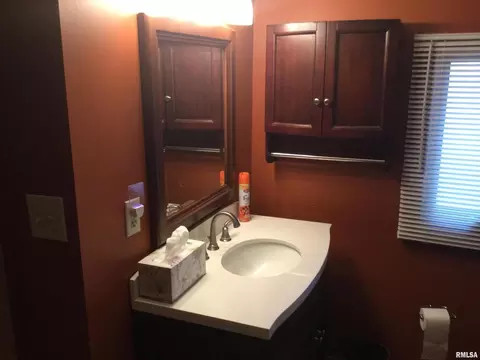 600 N Main St, Anna, IL 62906 photo 39