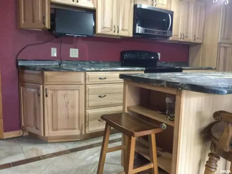 600 N Main St, Anna, IL 62906 photo 7