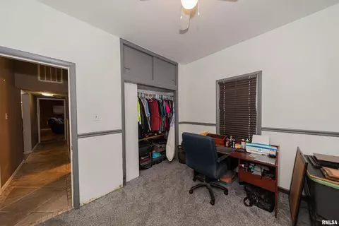 202 W Helen Ave, Christopher, IL 62822 photo 15