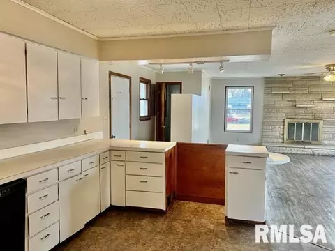 47 Ridge Rd, Centralia, IL 62801 photo 5