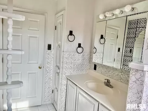 920 Red Stripe Rd, Sandoval, IL 62882 photo 18