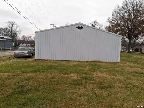 427 Bicknell St, Centralia, IL 62801 photo 4
