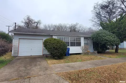 234 25th St, Cairo, IL 62914