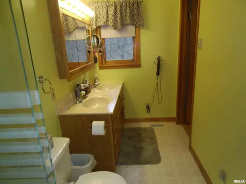 407 Casey Rd, Murphysboro, IL 62966 photo 8