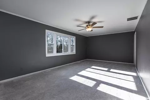209 W Brewster Rd, Herrin, IL 62948 photo 6