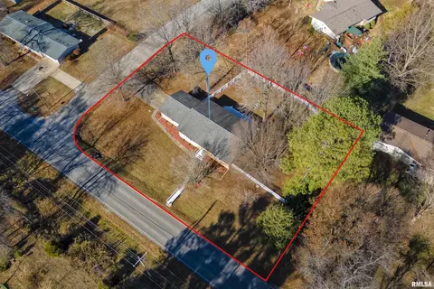 209 W Brewster Rd, Herrin, IL 62948 photo 28