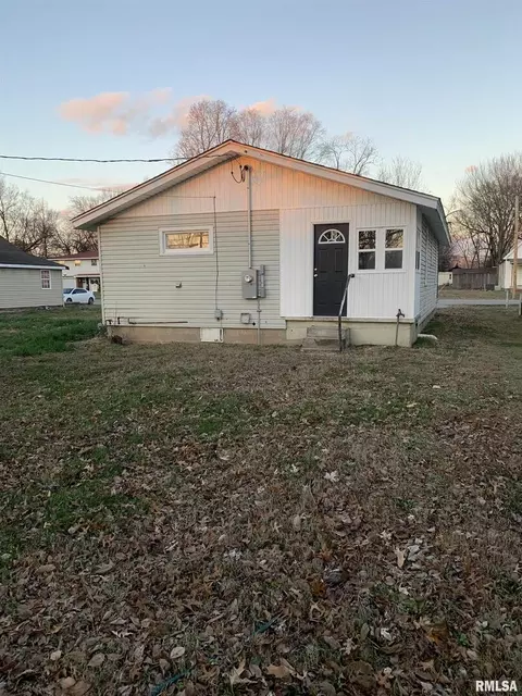 614 E 7th St, Metropolis, IL 62960 photo 2