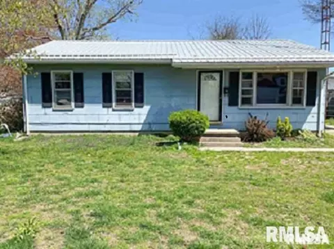508 Smith Dr, Carmi, IL 62821 photo 1