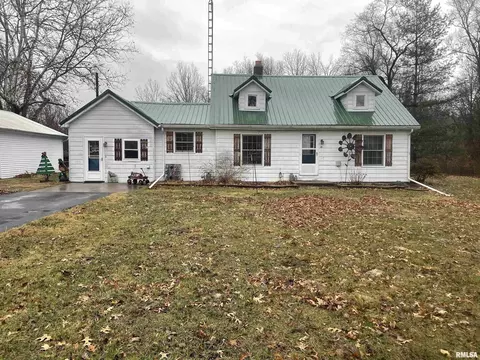 913 E 1150th Rd, Shobonier, IL 62885 photo 1