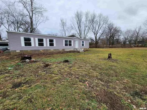 303 S 4th St, Broughton, IL 62817 photo 14