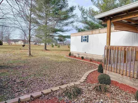 1011 Lamson St, Flora, IL 62839 photo 8