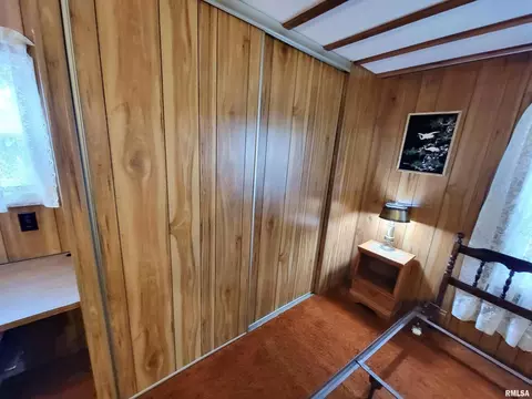 1011 Lamson St, Flora, IL 62839 photo 31