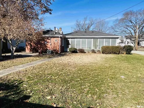 1411 Jackson St, Eldorado, IL 62930 photo 21