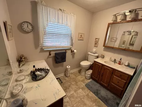 4331 Brown Ln, Salem, IL 62881 photo 17
