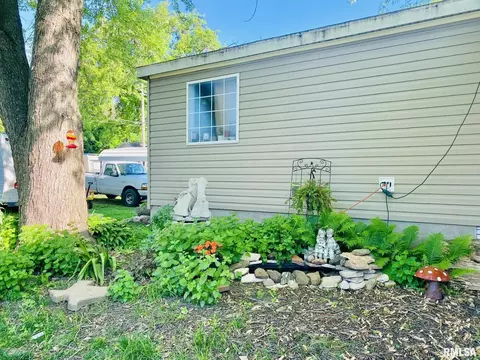 138 N Morrison St, Centralia, IL 62801 photo 19