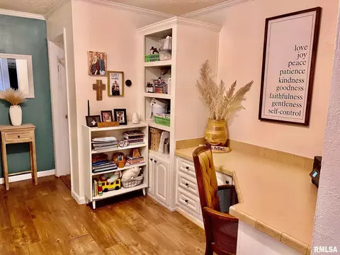 138 N Morrison St, Centralia, IL 62801 photo 16