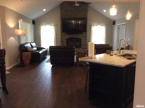 3600 E Bishop Rd, Mount Vernon, IL 62864 photo 11