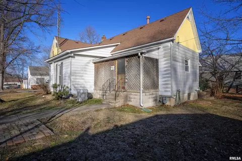 1001 E College St, Marion, IL 62959 photo 23