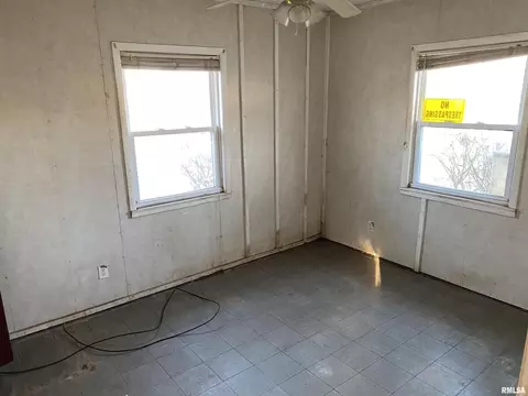 1600 S Hickory St, Centralia, IL 62801 photo 10