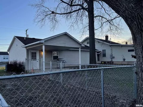 2140 Pine St, Murphysboro, IL 62966 photo 4