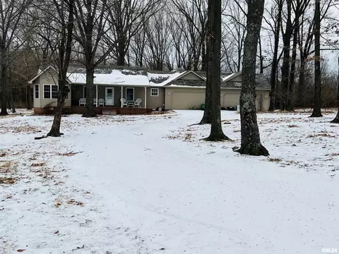 650 Old Broughton Rd, Eldorado, IL 62930 photo 1