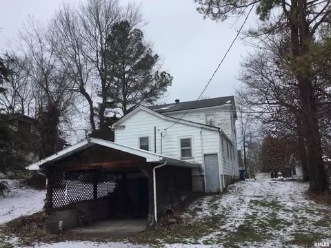 406 S Main St, Anna, IL 62906 photo 5