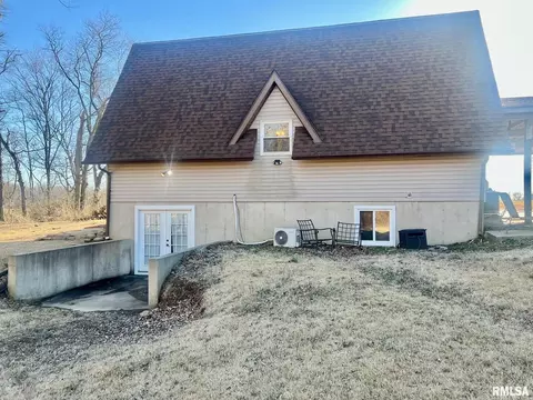 700 Moonglow Rd, Walnut Hill, IL 62893 photo 23