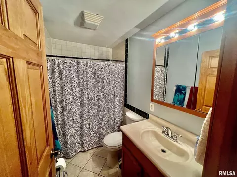 700 Moonglow Rd, Walnut Hill, IL 62893 photo 15