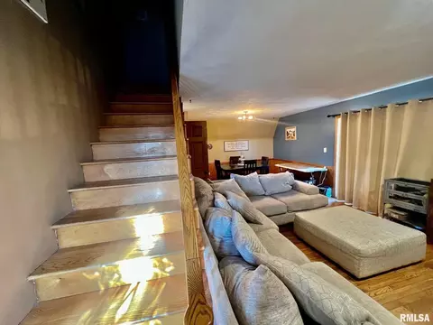 700 Moonglow Rd, Walnut Hill, IL 62893 photo 7