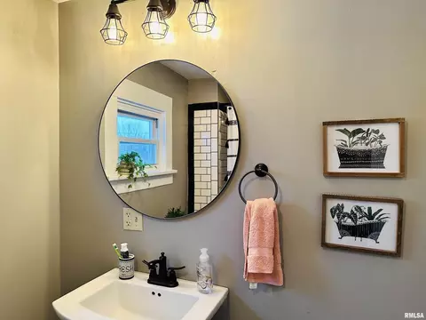 309 E Vienna St, Anna, IL 62906 photo 39