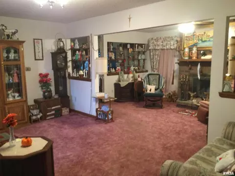 809 N Main St, Anna, IL 62906 photo 6