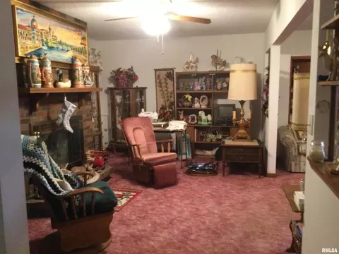 809 N Main St, Anna, IL 62906 photo 8